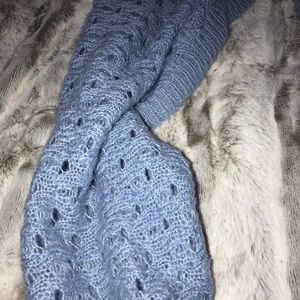 Maurices scarf